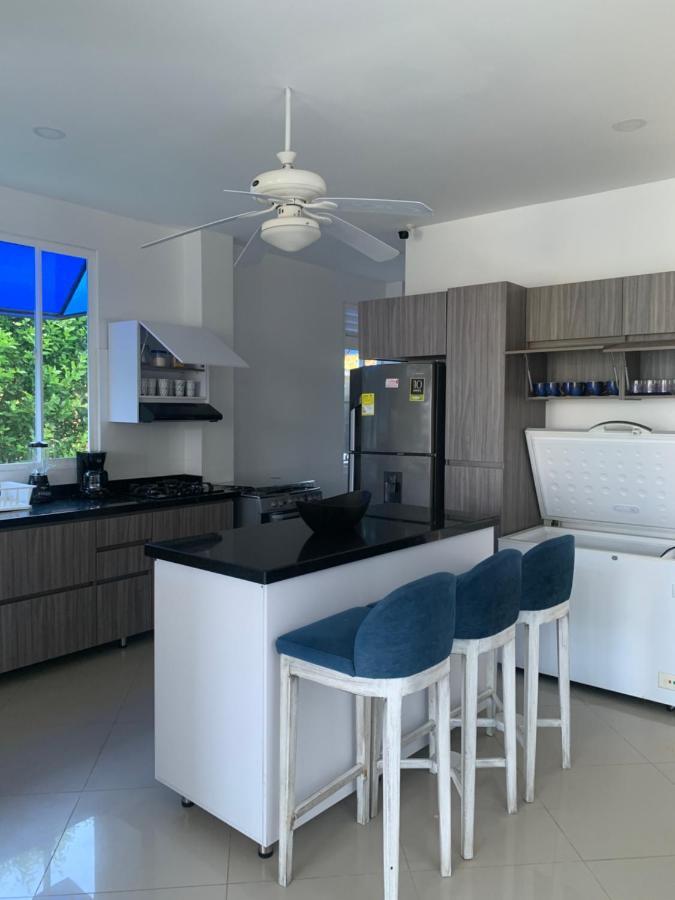 Апарт отель Casa Blanca Malibu Санта-Вероника Экстерьер фото